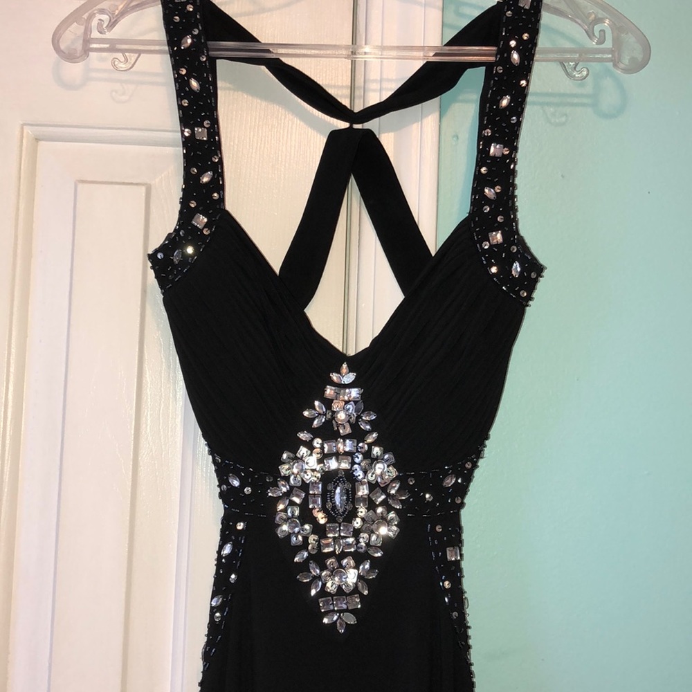 Gorgeous black prom dress 💕 - Picture 3 of 6